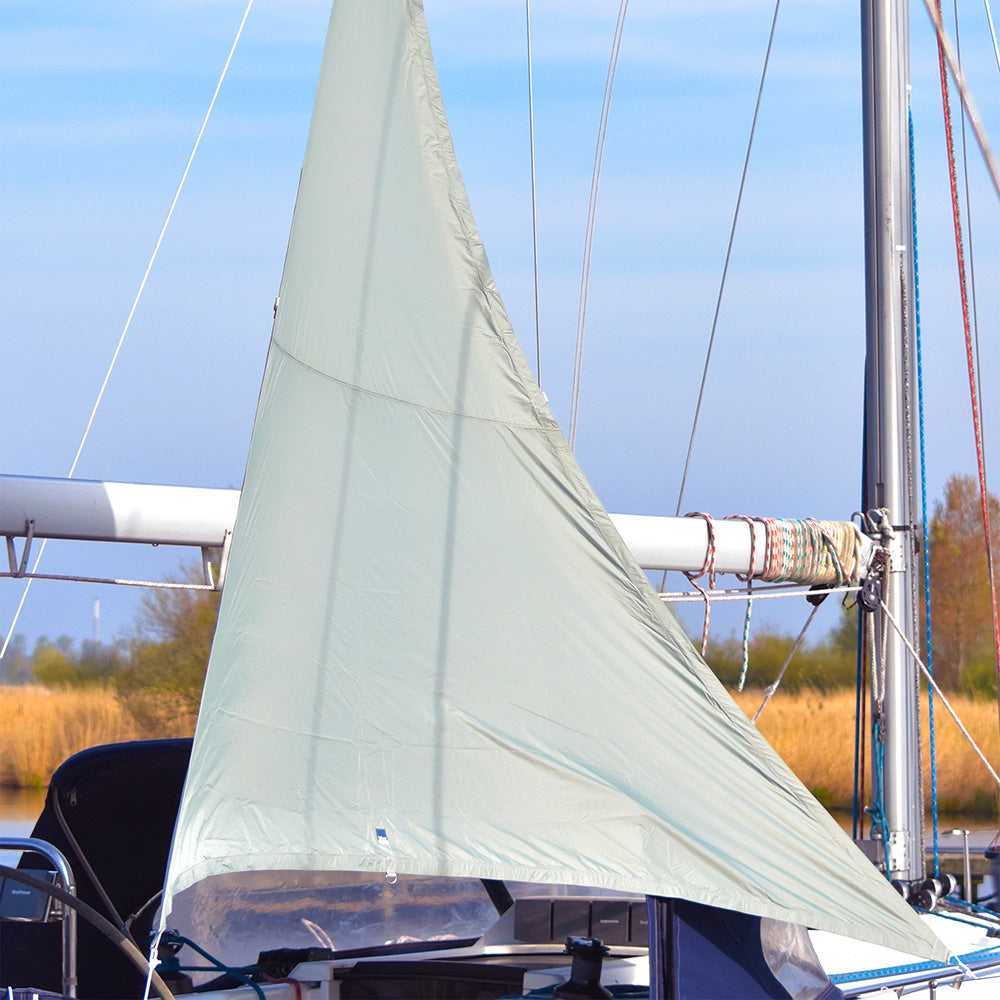 Blue Performance Triangle Sunshade - Medium [PC210] Secondary image